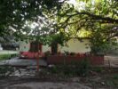 ALOJA - OPORTUNIDAD! Vende casa antigua con arboleda añosa en la curva de ingreso al pueblo, San Marcos Sierras